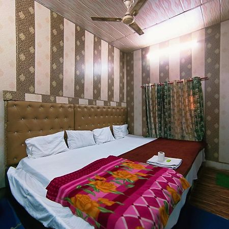 Hotel India Inn Walking Distance From Taj Mahal-- Rooftop Taj Mahal View Agra  Luaran gambar