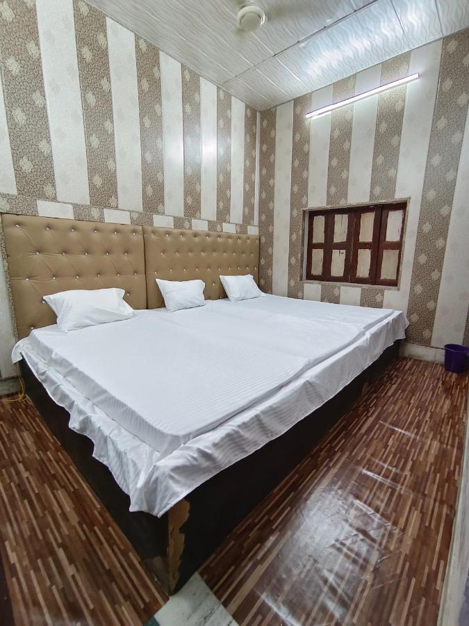 Hotel India Inn Walking Distance From Taj Mahal-- Rooftop Taj Mahal View Agra  Luaran gambar