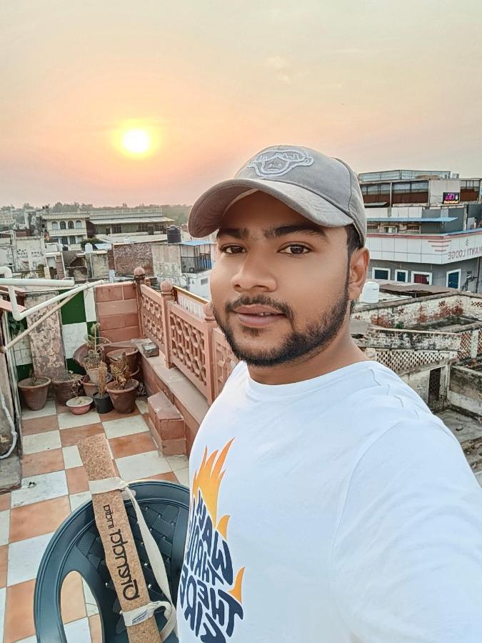 Hotel India Inn Walking Distance From Taj Mahal-- Rooftop Taj Mahal View Agra  Luaran gambar