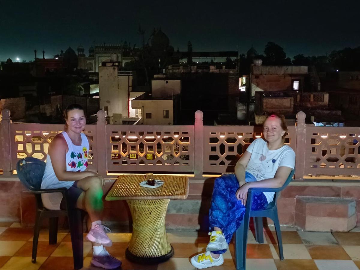 Hotel India Inn Walking Distance From Taj Mahal-- Rooftop Taj Mahal View Agra  Luaran gambar