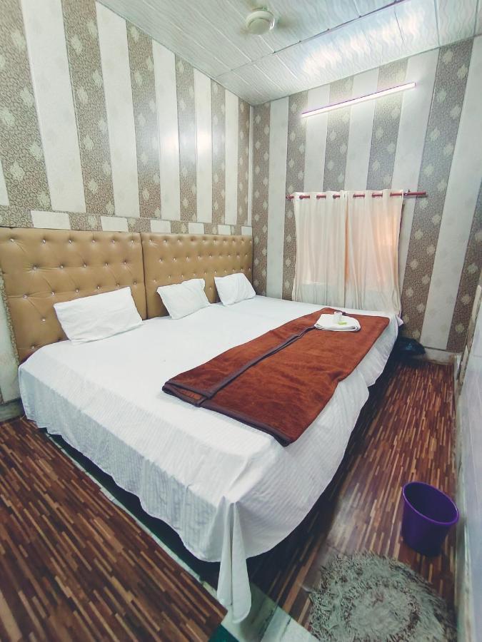 Hotel India Inn Walking Distance From Taj Mahal-- Rooftop Taj Mahal View Agra  Luaran gambar