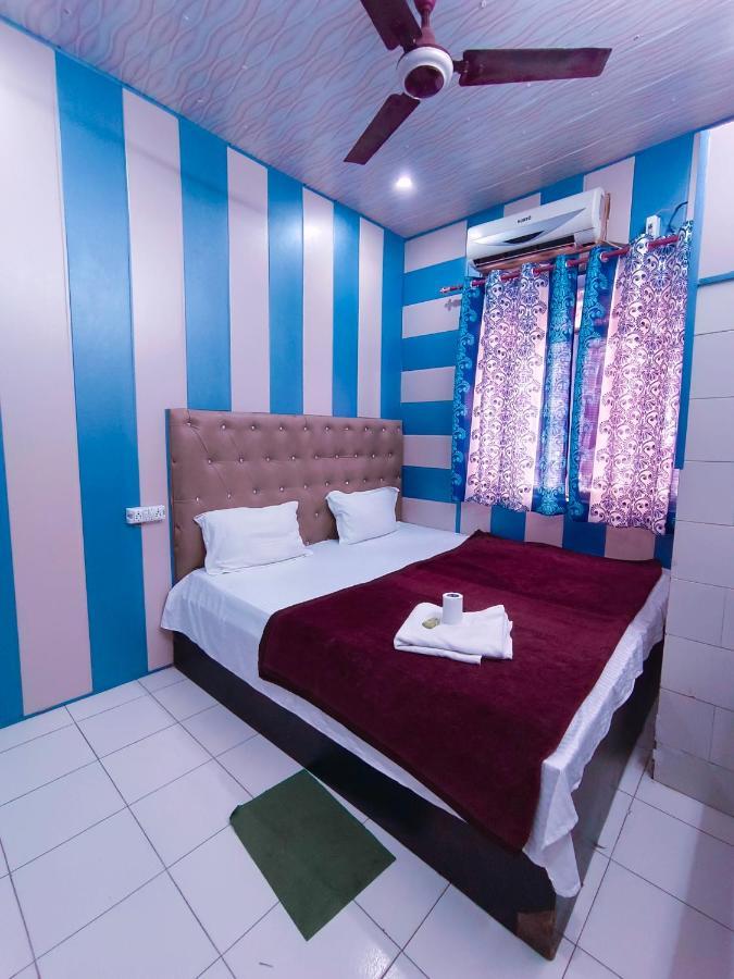 Hotel India Inn Walking Distance From Taj Mahal-- Rooftop Taj Mahal View Agra  Luaran gambar