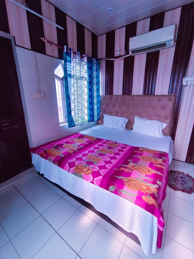 Hotel India Inn Walking Distance From Taj Mahal-- Rooftop Taj Mahal View Agra  Luaran gambar