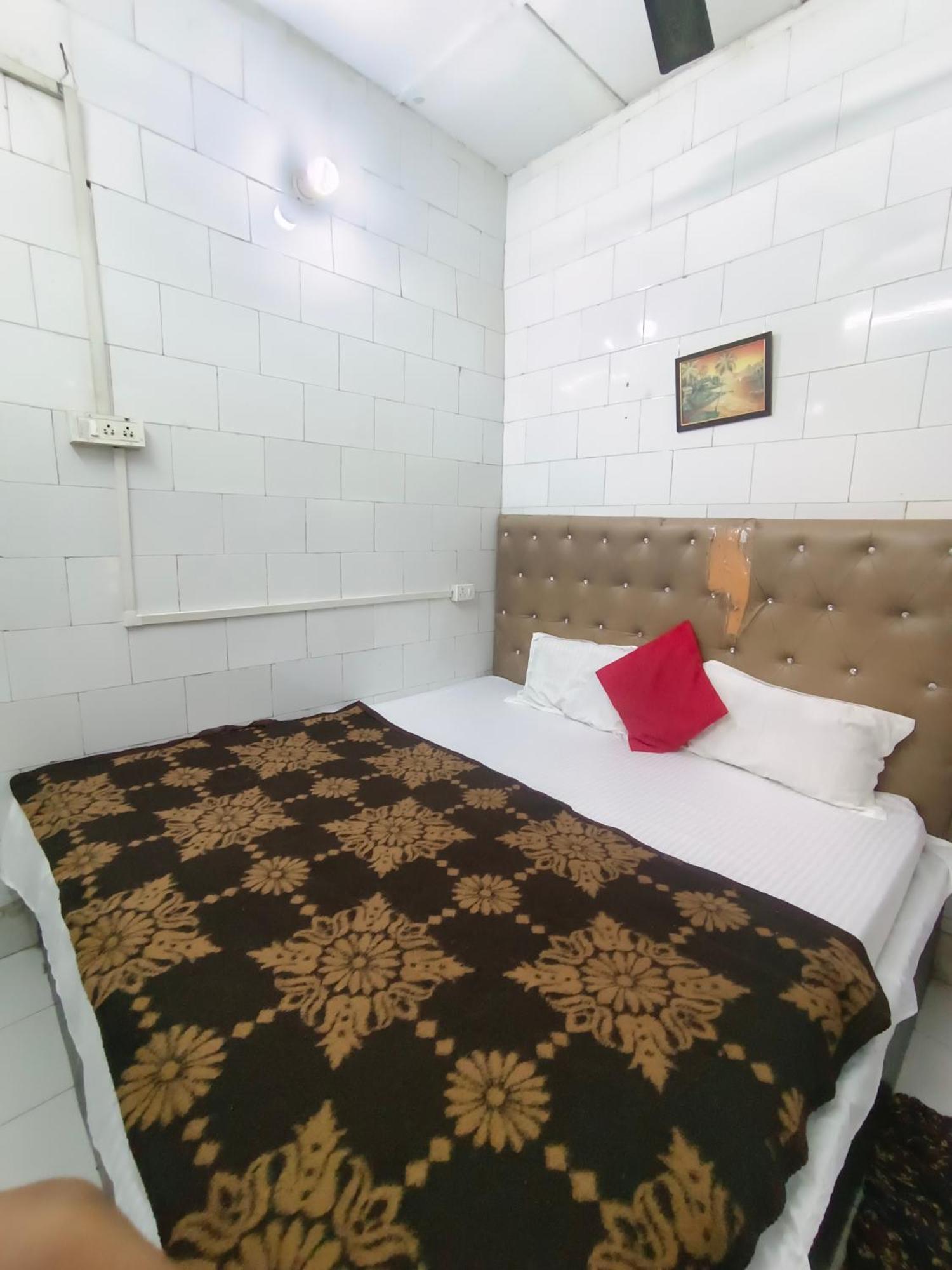 Hotel India Inn Walking Distance From Taj Mahal-- Rooftop Taj Mahal View Agra  Luaran gambar