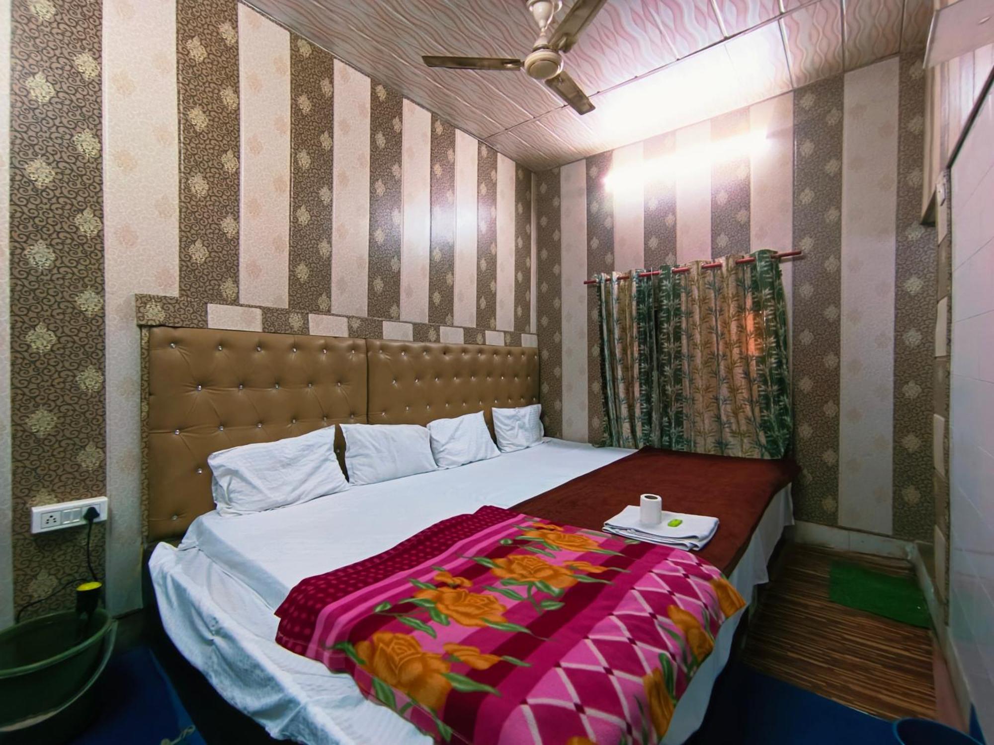 Hotel India Inn Walking Distance From Taj Mahal-- Rooftop Taj Mahal View Agra  Luaran gambar