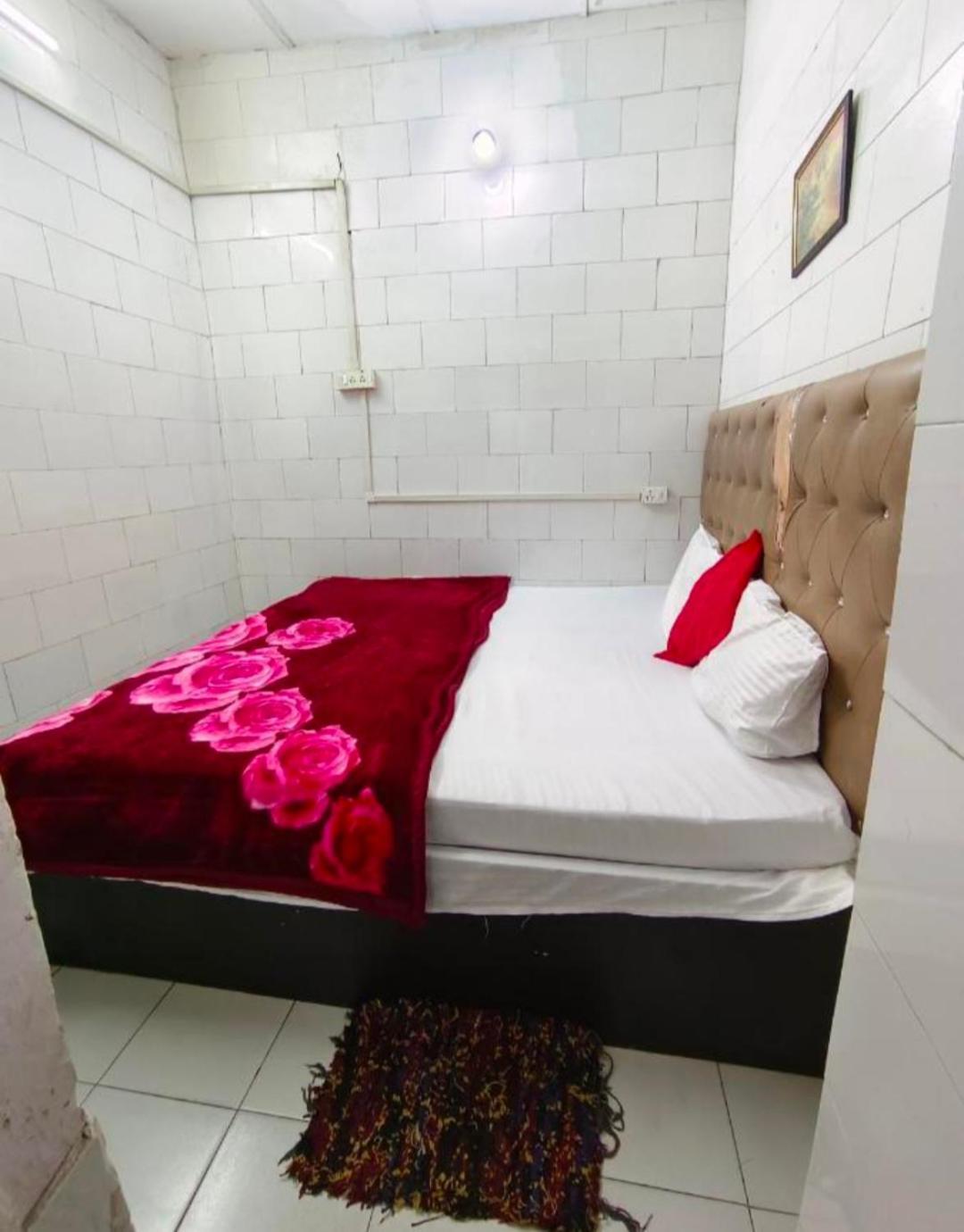Hotel India Inn Walking Distance From Taj Mahal-- Rooftop Taj Mahal View Agra  Luaran gambar